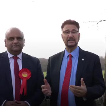 British MP Mohammed Afzal Khan Can Not Speak English