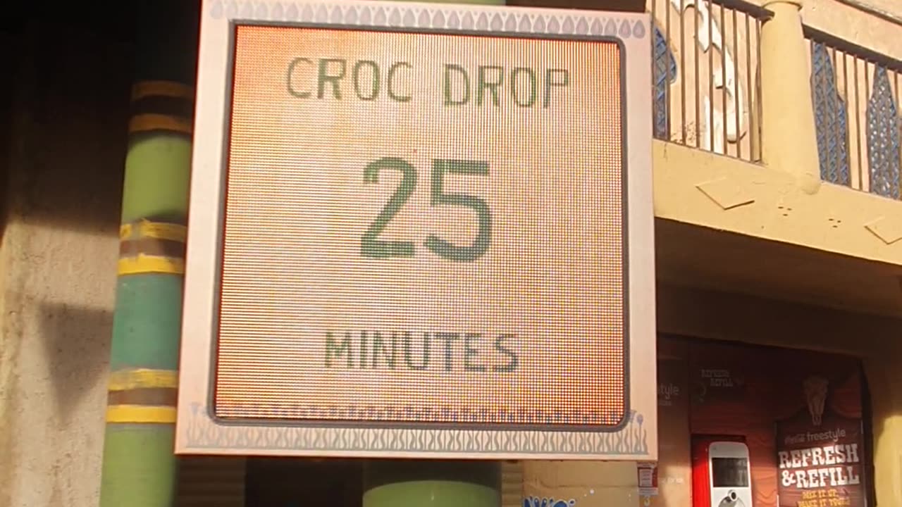 Croc Drop is finally spinning again offering amazing 360 degree