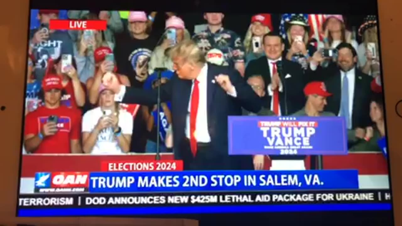 🦅 OAN Salem Virginia rally president Donald j trump Saturday 07:19 pm