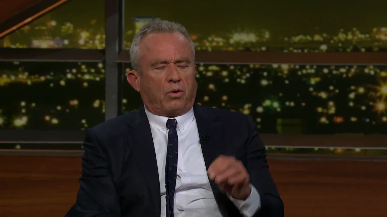 USA: RFK Jr. Drop COVID Vaccine Truth Bombs on Bill Maher!