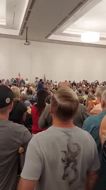 Pierre Poilievre says he will put a total end to all the forceful covid mandates