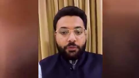 Imran khan ki zeair sadarat ahm treen meting ke bad farakh habib ne video pigam jari kr diya