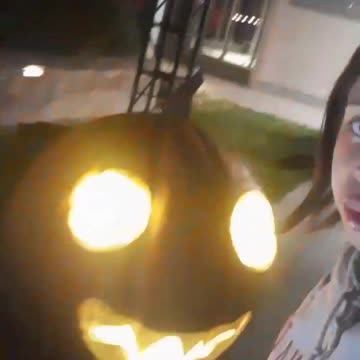 I have no idea what he's saying..Hector talking Gibberish. Year 2, Part 3.