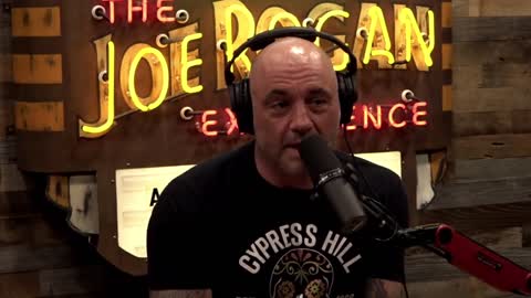 Joe Rogan STUMPS CNN's Medical Correspondent On Vaccines For Children