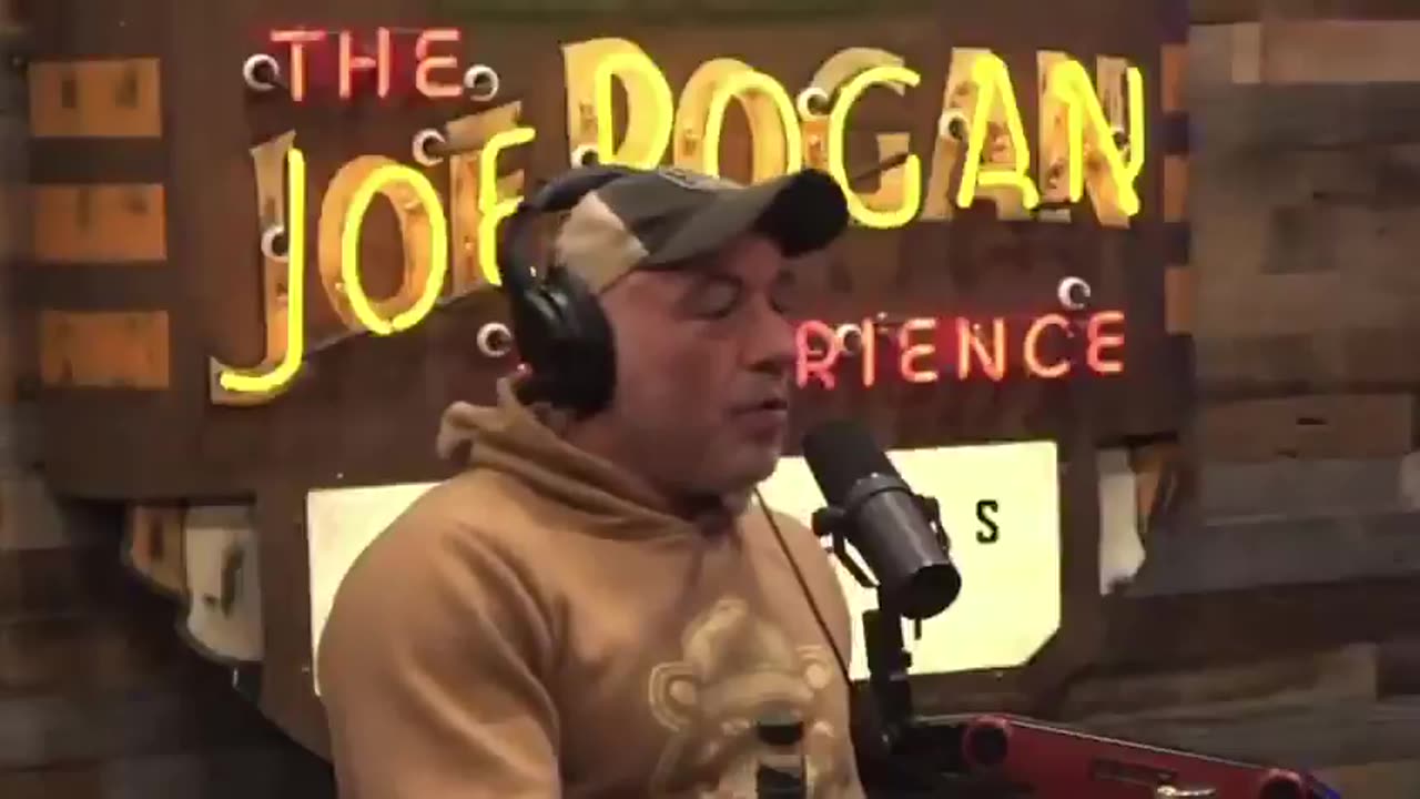 Joe Rogan on Turning Down Zelenskyy