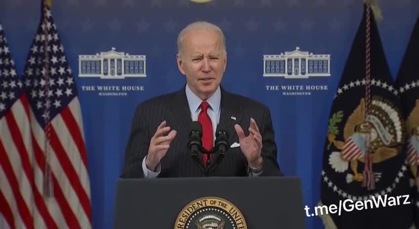 Biden reads “End of Quote” off the Teleprompter 🤦🏻♂️