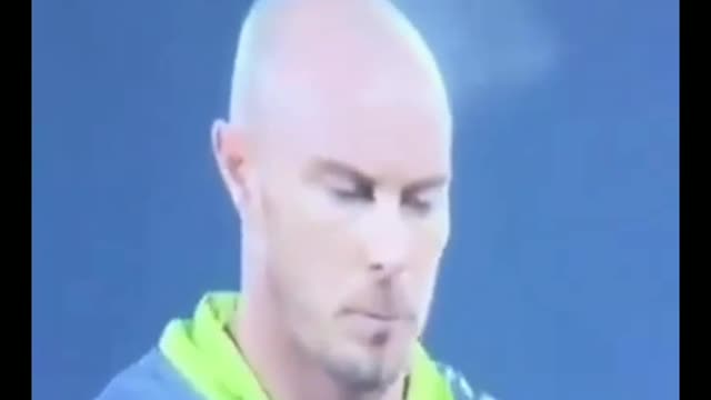Chris Lynn head steams