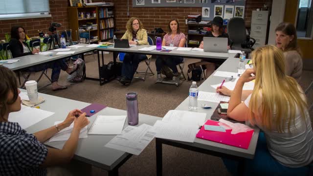 What does a typical day look like at a WIFYR writing conference?