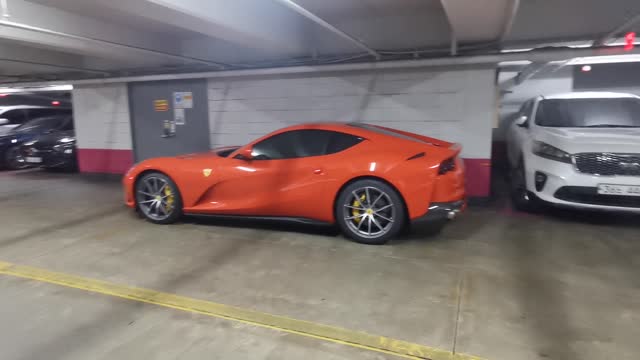 Ferrari 812 Superfast