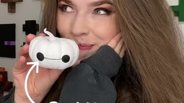 Painting a BAYMAX