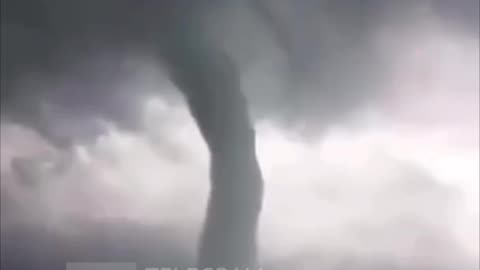 Tornado over the sea was captured on video in Adicora, on the coast of #Venezuela