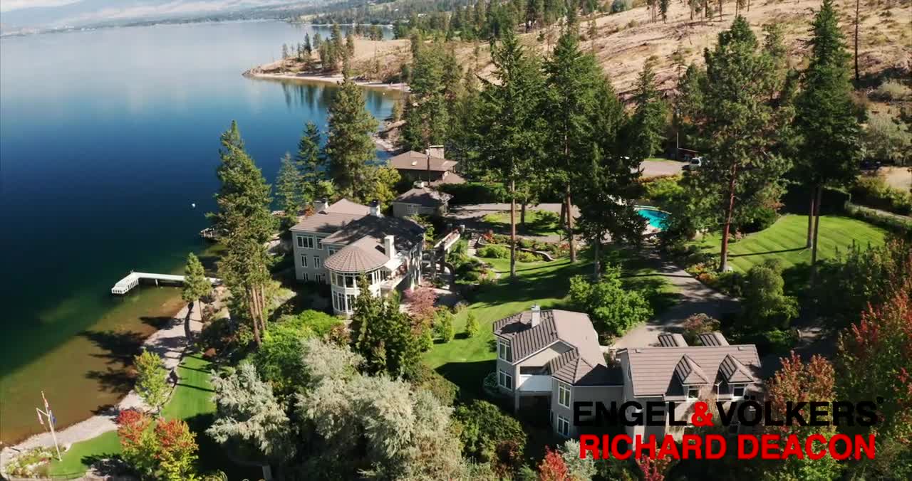 Luxury Custom Homes Kelowna