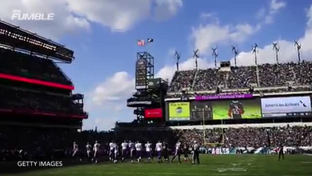 Ref Elbows Stefon Diggs, Sends Him Flying