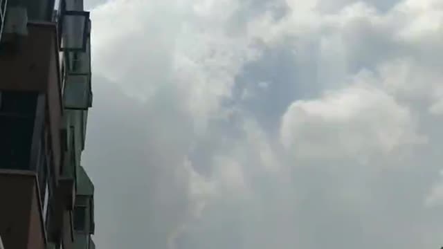 Is it going to rain on a cloudy day?