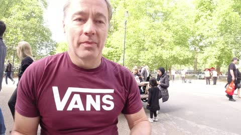 IT'S THE QUEENS SHIP, GEEZER JOHNSON REPORTS