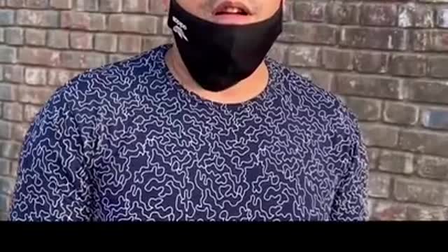 Man Sells Momos On Cycle Because He Can’t Afford A Stall