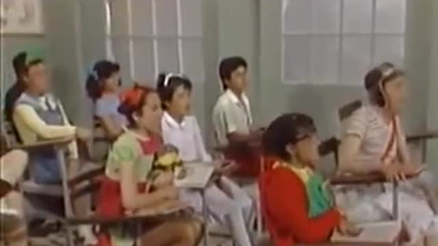 El mejor regalo del chavo al profesor girafales