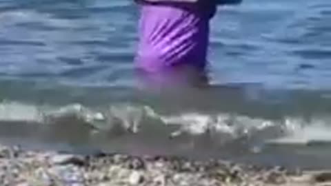 Уколотые шмурдяком сильно отличаются от здоровых. АНАПА.