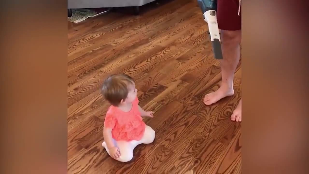 The Week's Funniest Baby Videos: Try Not to Laugh