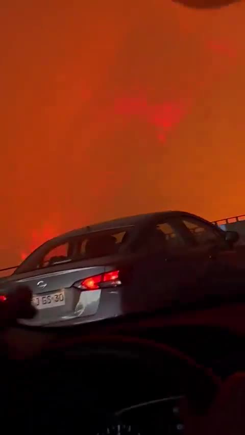 Significant wildfire erupted in Troncal Sur, Quilpué and Viña del Mar in Valparaíso, Chile