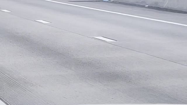 Truck Hauling Trailer Loses a Wheel and Keeps on Driving