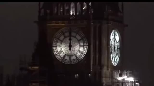 London - Big Ben New Year's Eve - The Famous Bell Never Rang