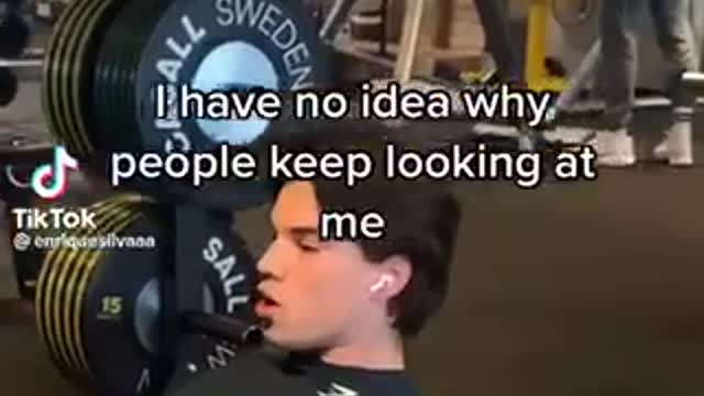 I Have No Idea Why People Keep Looking At Me