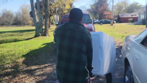 WASHING MACHINE EMERGENCY LEADS TO UNEXPECTED FRIENDSHIP