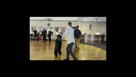 Open Smooth Viennese Waltz