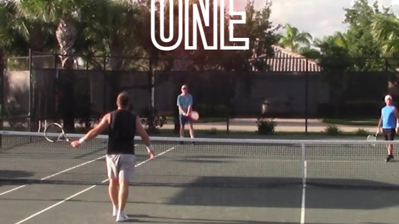 NICE FOREHAND WINNER DOWN THE LINE!