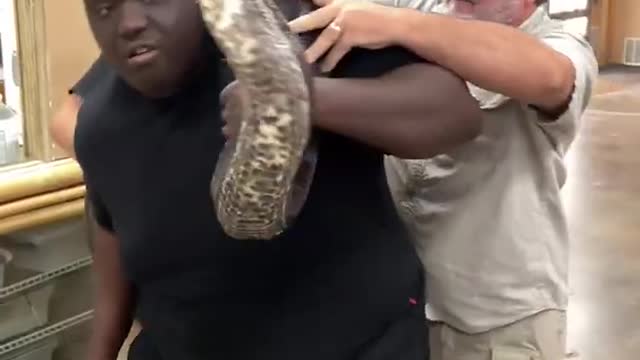 Big Trae Visits The Reptile Zoo! 🤣