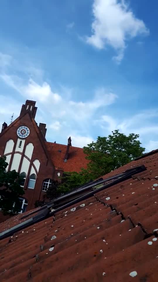Himmel in Berlin am 20. Mai 2022 um 11 Uhr