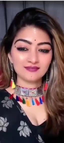 Hot girls zuglju girsl live