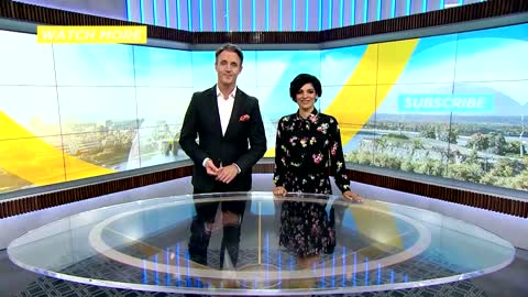 Singing lady in subway