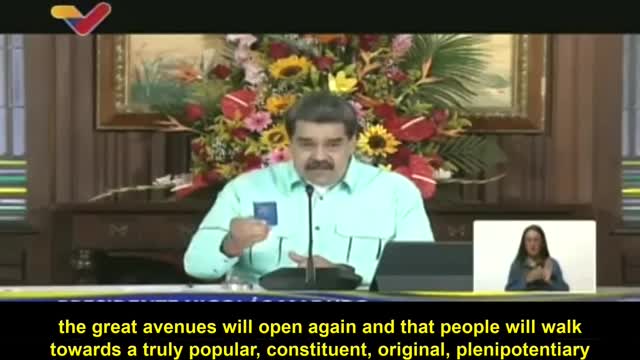 Maduro breaks down Chile's failed constitutional reform