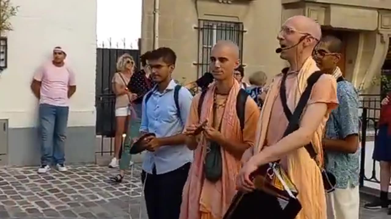 Hare Krishna Hare Rama Mantra __ Srila Prabhupada's world __ Iskcon Kirtan