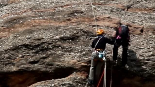 Mountaineers rock climbing