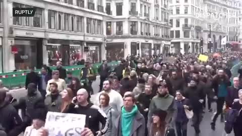 Peaceful anti-lockdown protesters in London