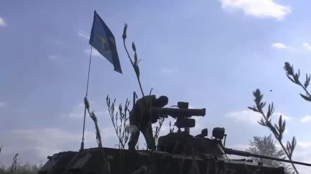 Anti-tank crews of the Airborne Forces fire at the enemy in the Kherson direction