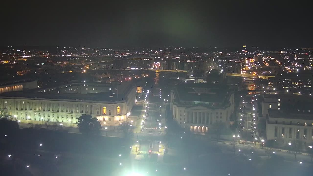 Camera0901USCDLADomeSouth_2021-01-06_Starting_at_04h40min01s413ms.mp4