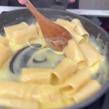 POTATO AND MUSSELS PASTA 🍝😍 delicately delicious! #shorts #asmr #recipe