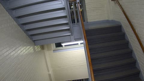 3884FHOB03Stair8_2021-01-05_19h44min33s287ms.mp4
