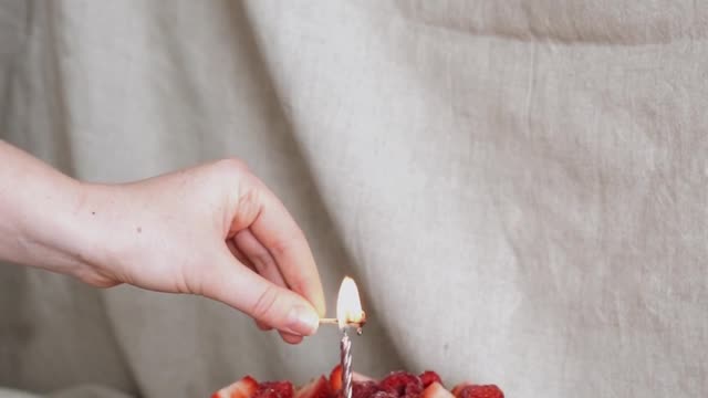 strawberry cake