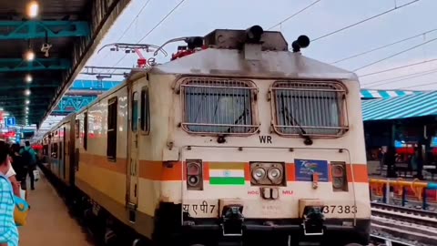 Indian fastest train engine wap 5