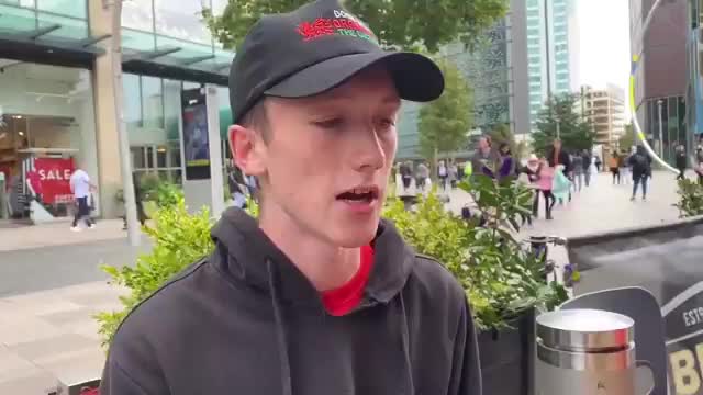 UK: Young man discusses why he will not get the COVID vaccine