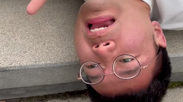 Enough this time? #must see the last @DOU+ little assistant