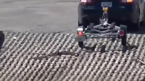 Truck connection frame