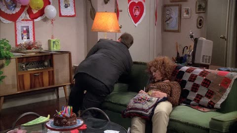 Sesong 1 - Episode 16 (S'Ain't Valentine's)