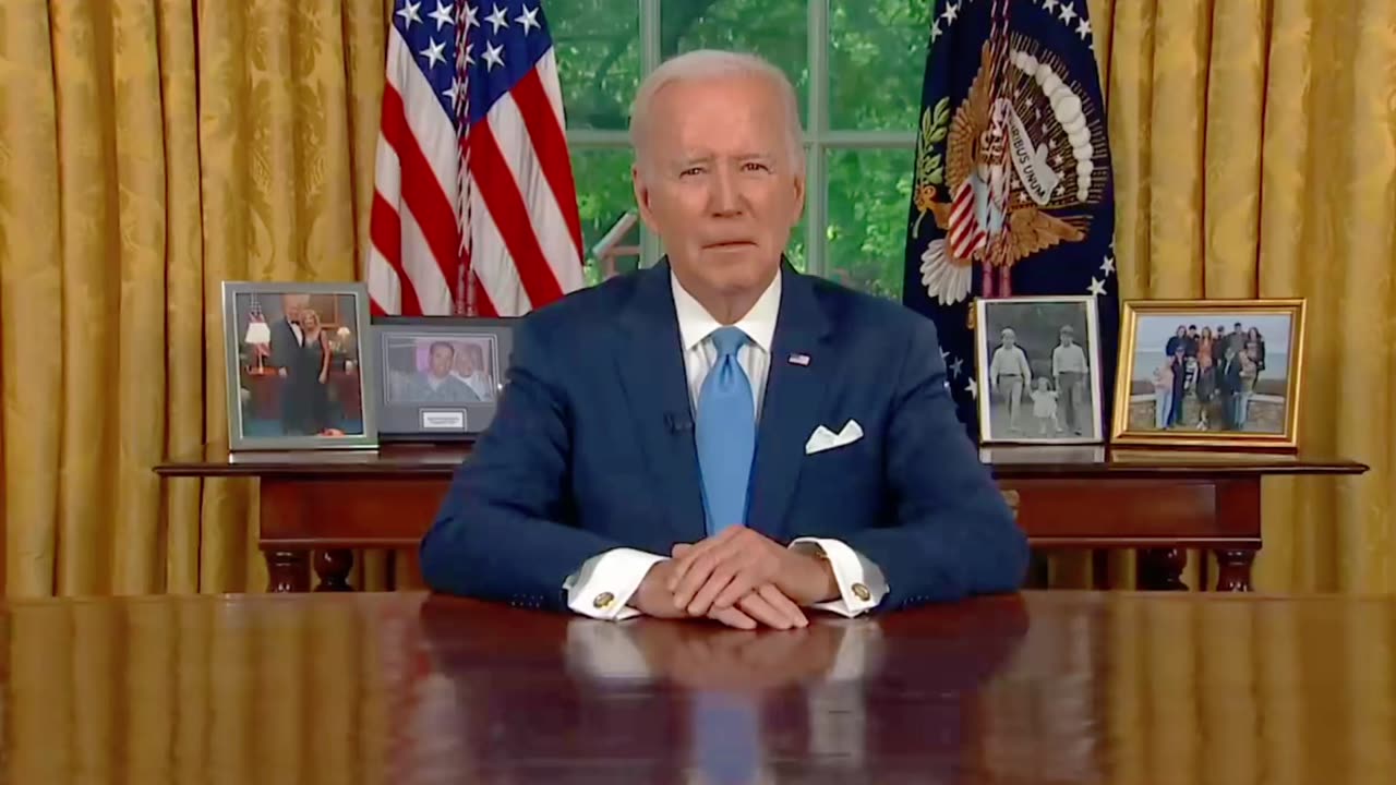 President Biden Gets Roasted By Siri Again: Free Speech Will Prevail