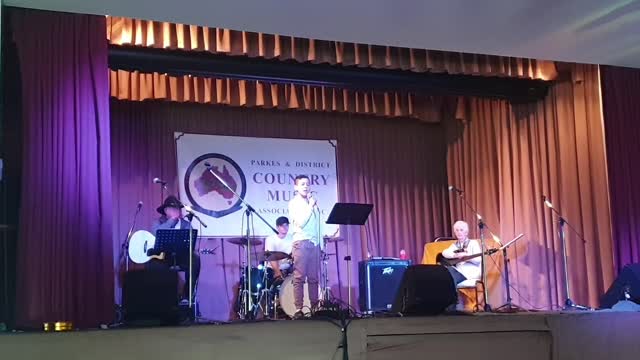 JD Holt sings 'Pure Imagination' cover song
